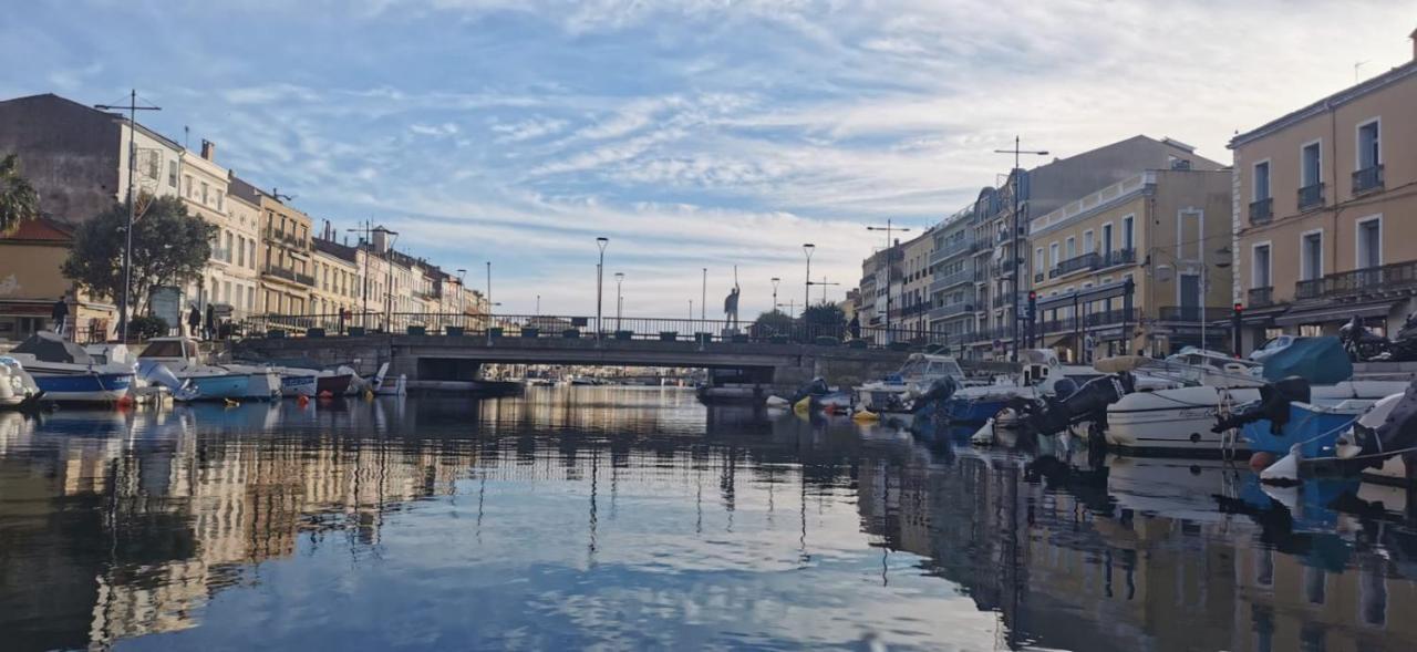 Vues Exceptionnelles Mer, Port Et Toits De 塞特港 外观 照片